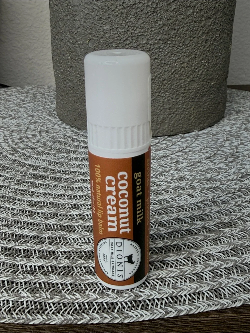 ❤️$4 NWT Dionis Coconut Cream Goat Milk Lip Balm 8g